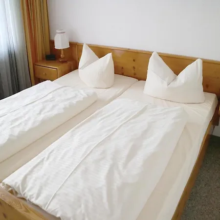 05 Apartment *